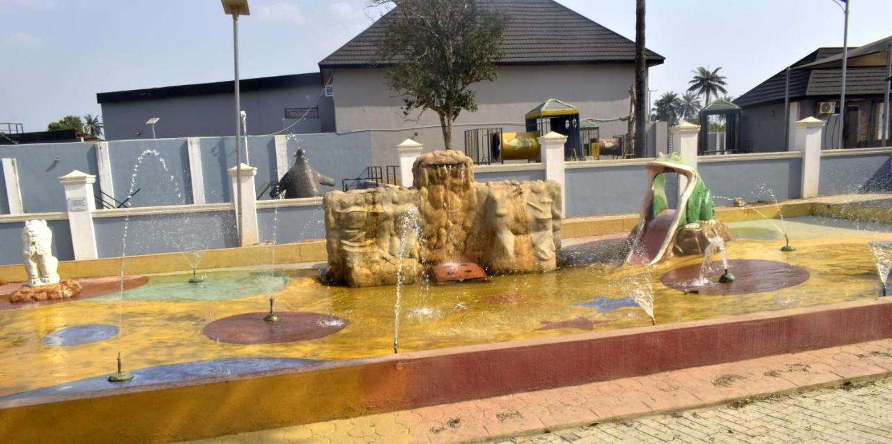 Water Fountain