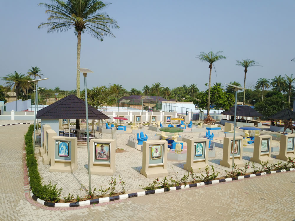 Royal Garden